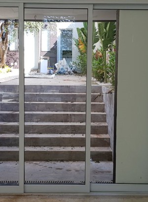 9_7432_eml_whatsapp-image-2018-04-25-at-15.17.54-2