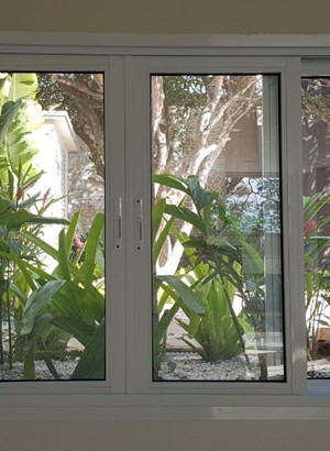 9_7432_eml_whatsapp-image-2018-04-25-at-15.17.56-1